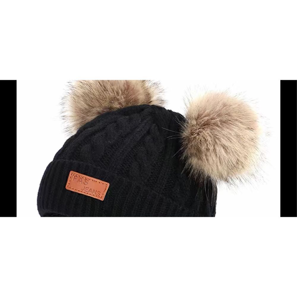 Knitted double ball, faux raccoon for winter hat - Picture 3 of 8